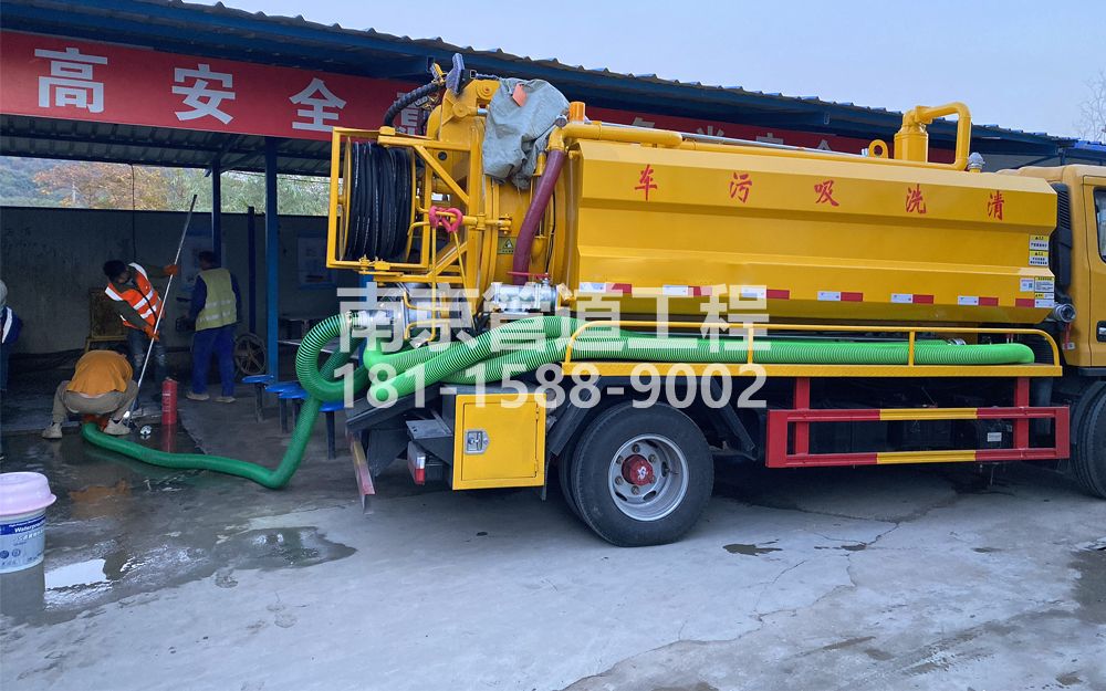 267青浦中建工地抽粪
