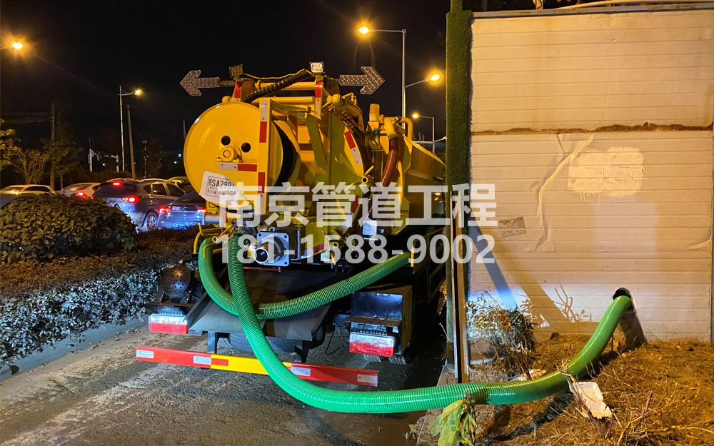 266青浦临时工地抽粪