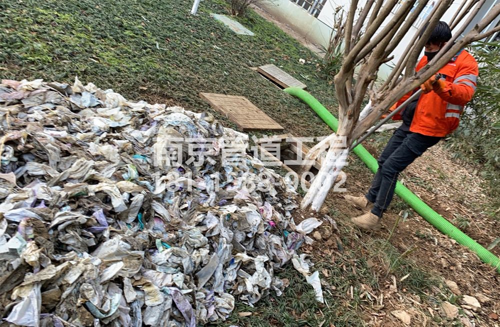 315青浦化粪池垃圾清理
